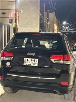 جیپ گراند شیرۆکی